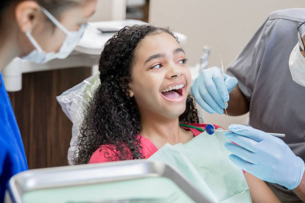 Best Dentist Open on Weekends  in St James, MO